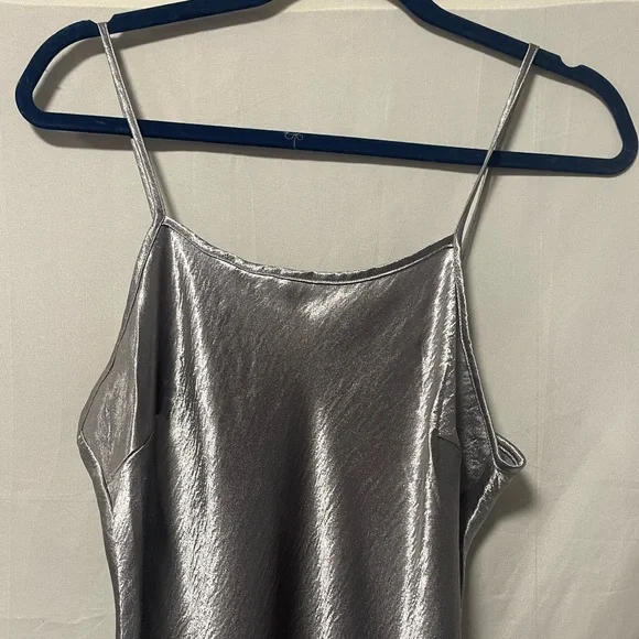 Elegant Gray Knit Cardigan and Silver Dress Set - Picture 6 of 6